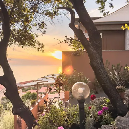 La Ginestra - Holiday home *
